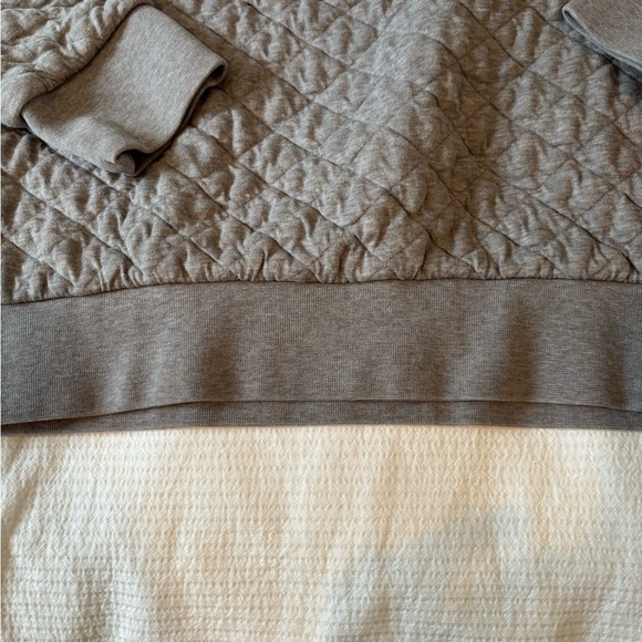 Patagonia Gray Quilted Women's Top - Picture 3 of 6